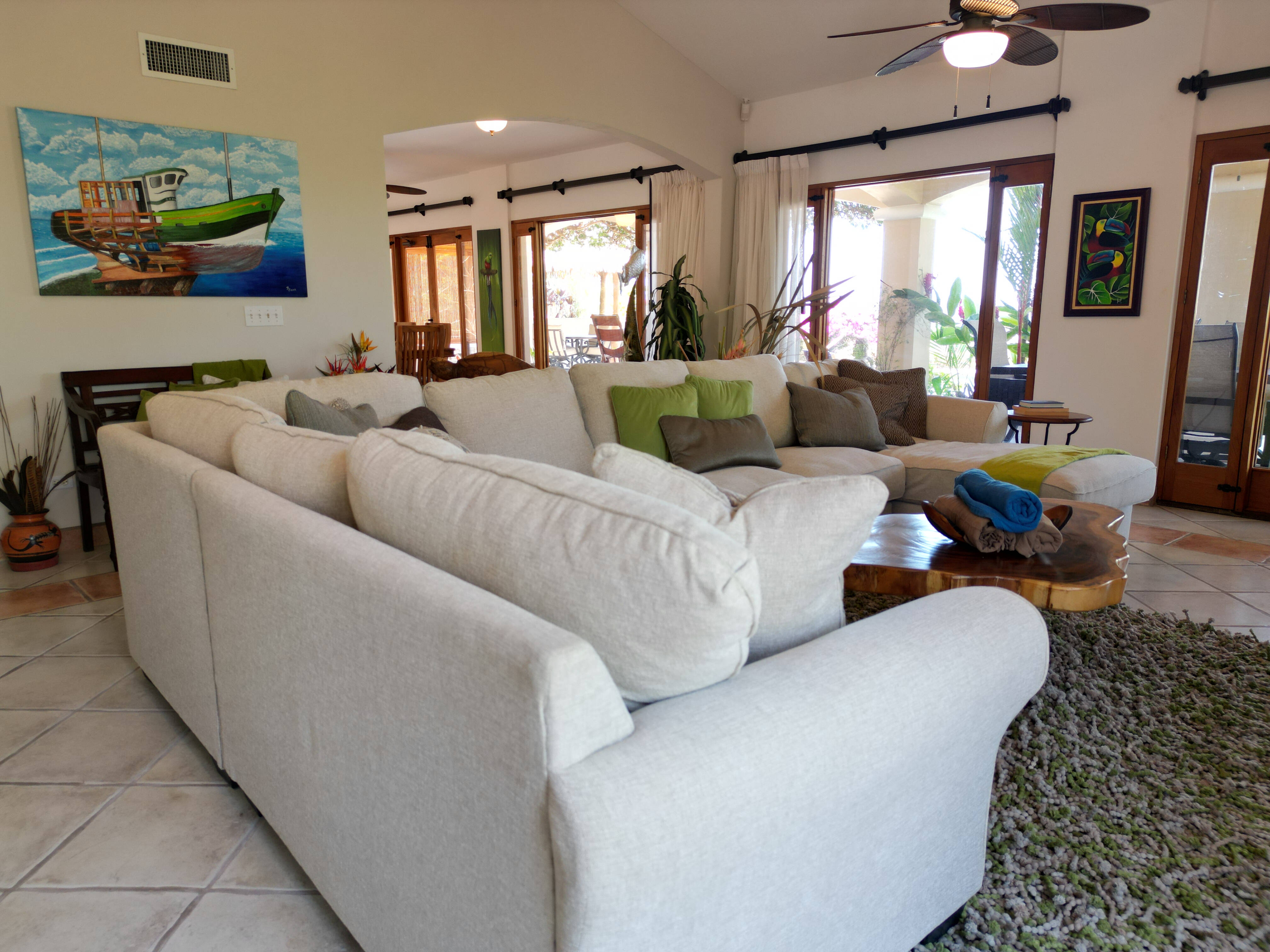 Living Room Villa Showcase 12